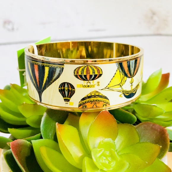 C. Wonder Jewelry - 🆕NWT C Wonder Gold Bangle with hot air balloons